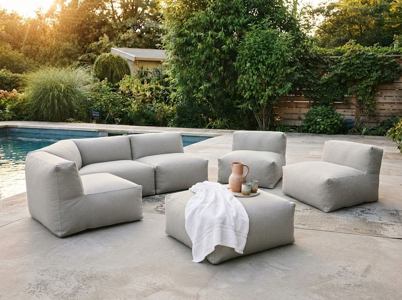 ANNY-H Middle Armless Chair, Light Gray